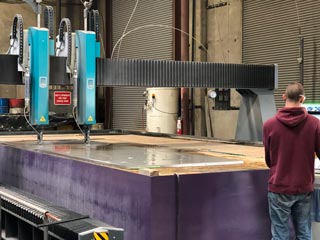 Giant Waterjet Northwest Waterjet Cutting Machine