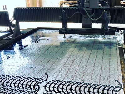 waterjet cutting pattern in plate metal